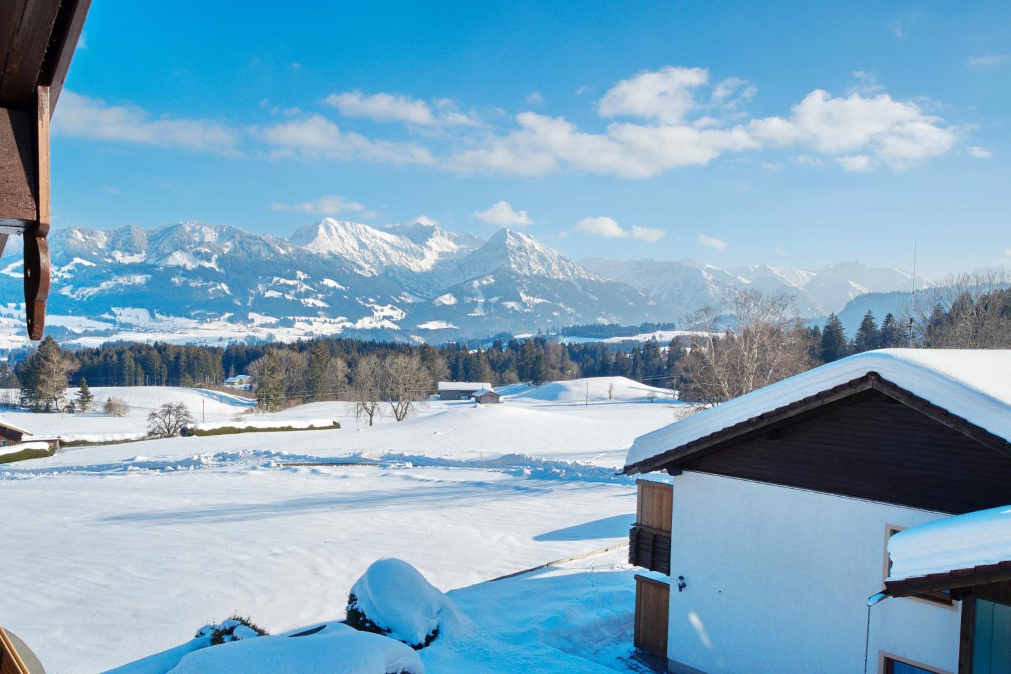 Gaestehaus Bergfrieden Больстерланґ Екстер'єр фото